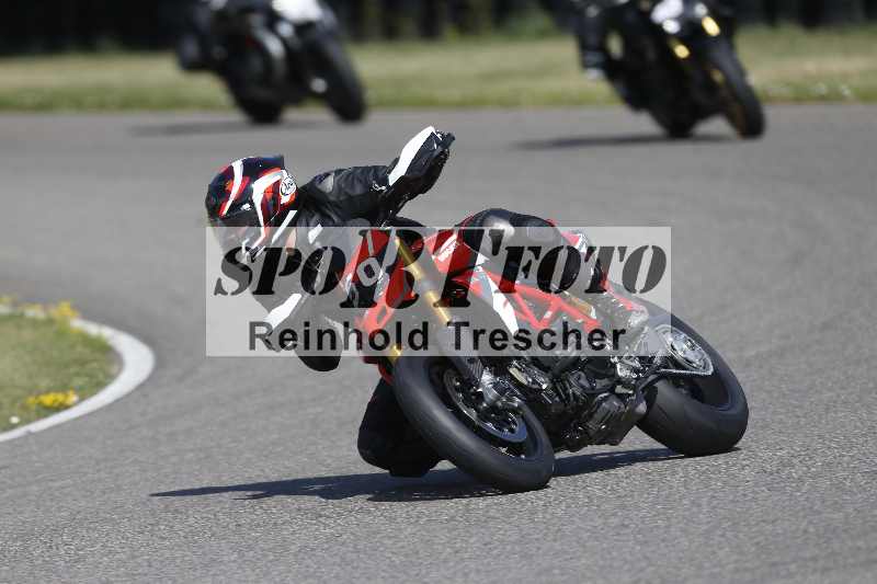 /21 17.06.2026  Ducati Schweiz Track Warmup ADR/Gruppe blau/50